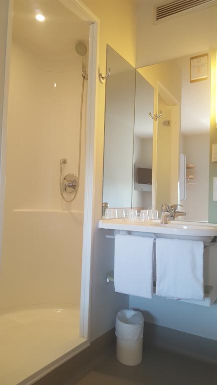 Ibis Budget Saint Gaudens Estancarbon Экстерьер фото
